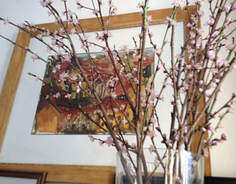 Foto von blühenden Zweigen in Vase - heute 